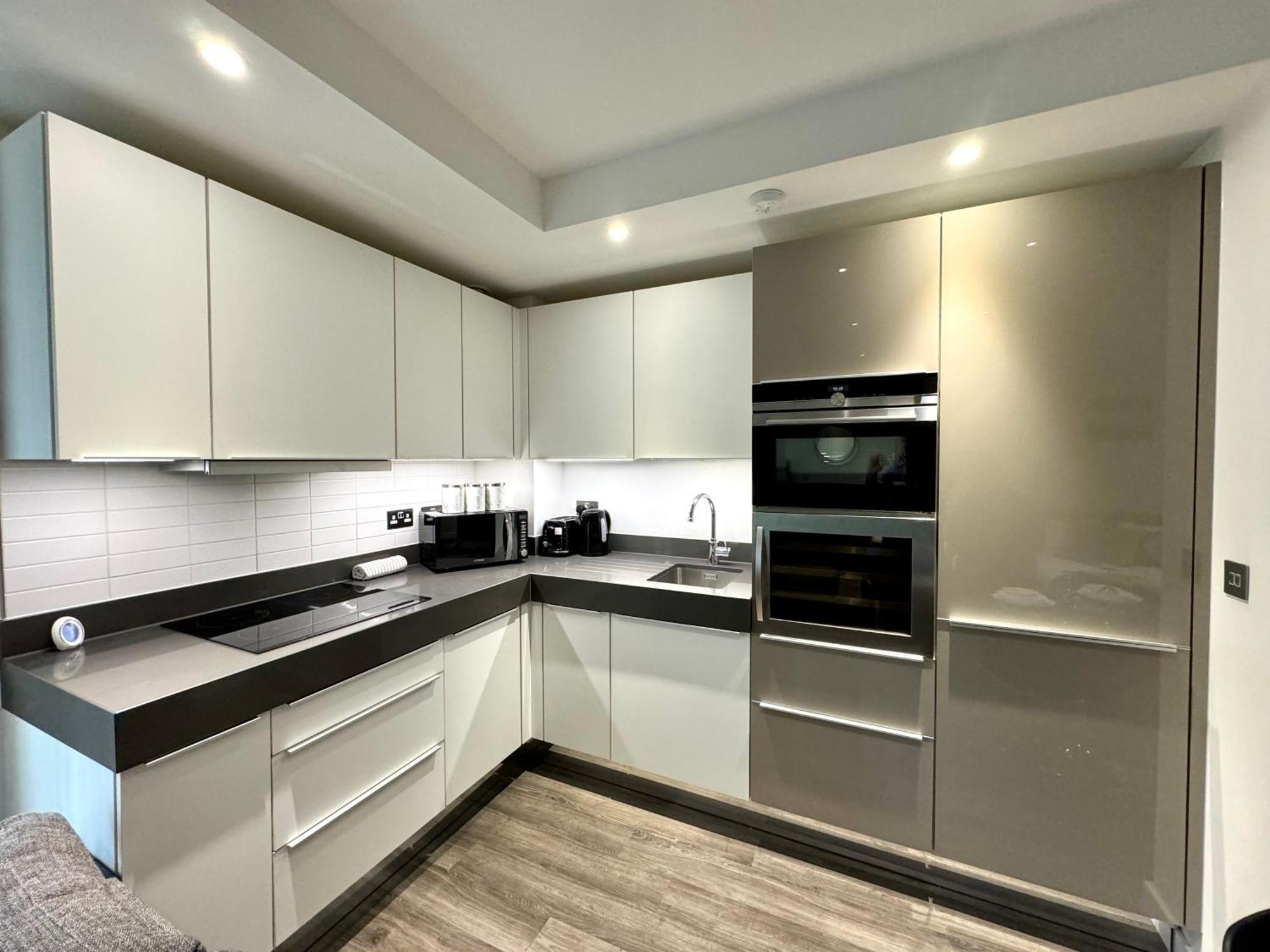 Modern Close To Tower Bridge, Sky Garden, Train And Much Apartament