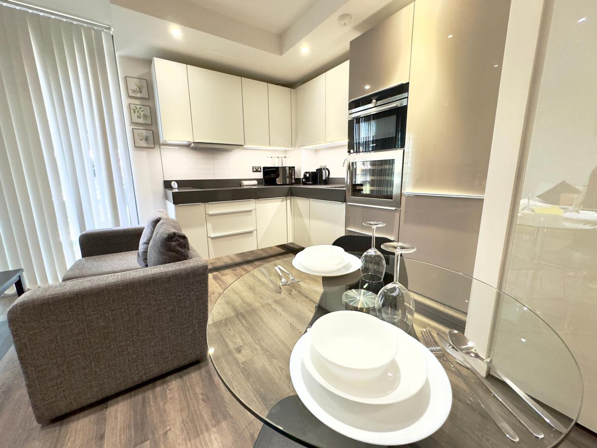 Apartament Modern Close To Tower Bridge, Sky Garden, Train And Much *