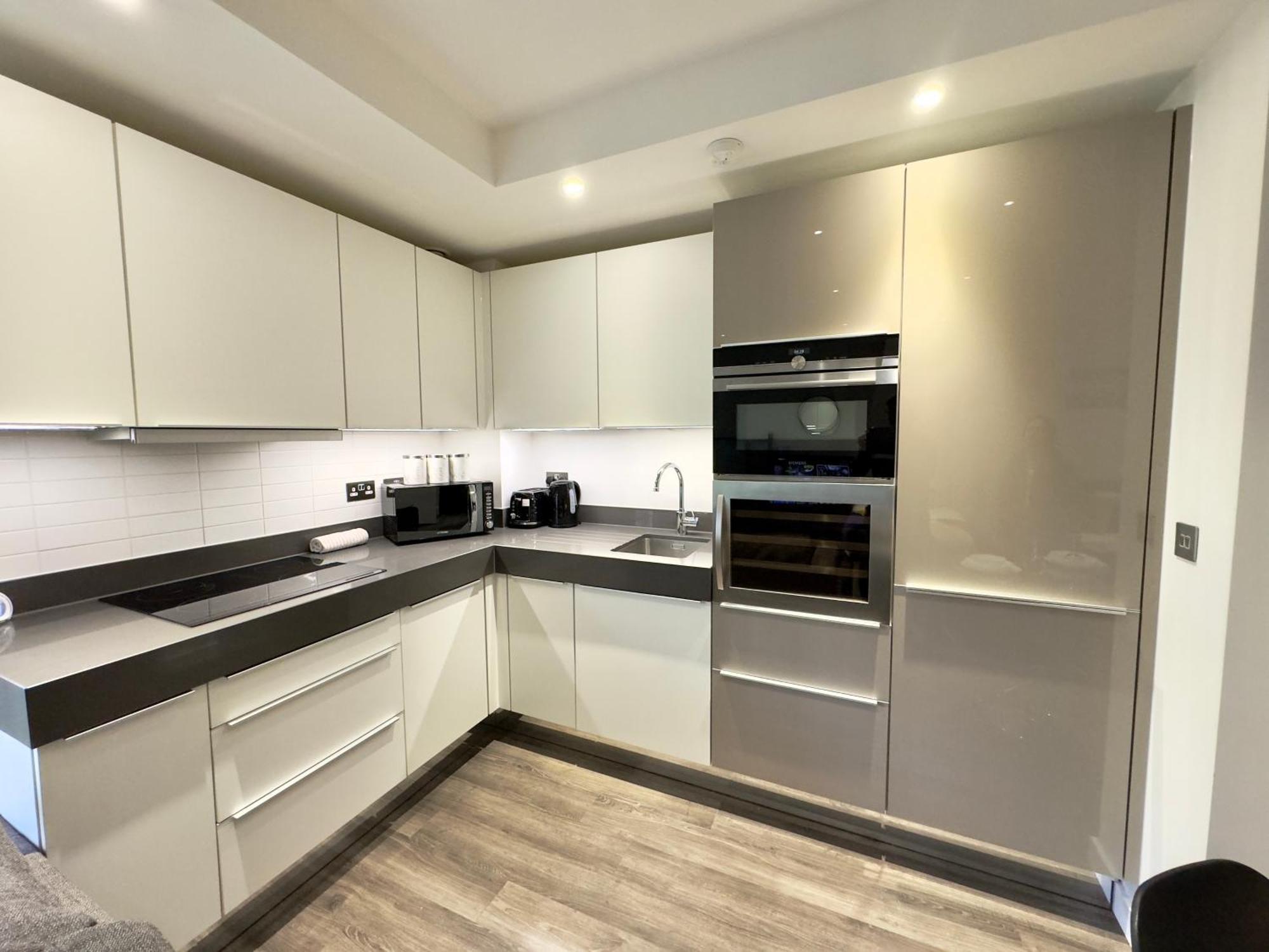 Apartament Modern Close To Tower Bridge, Sky Garden, Train And Much Londra